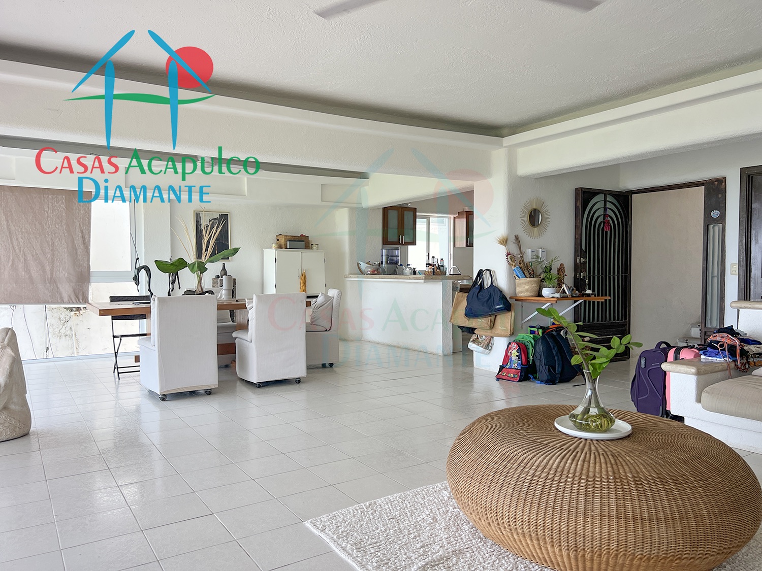 Punta Pichilingue E1 - Estancia 8